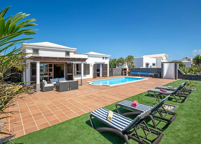 Casa Paradise * بلايا بلانكا