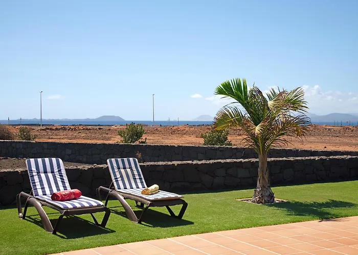 Semesterbostad Casa Paradise *