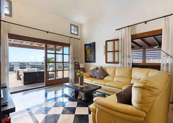 Casa Paradise Semesterbostad *